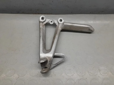 SOPORTE ESTRIBERA TRASERA IZQUIERDA HONDA CBR 600 F4 (98-00)