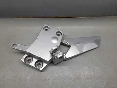 SOPORTE ESTRIBERA DELANTERA IZQUIERDA YAMAHA FJR 1300 ABS (01-07)