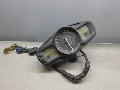 CUADRO RELOJES  (marca 152450 Km) SUZUKI GSR 600