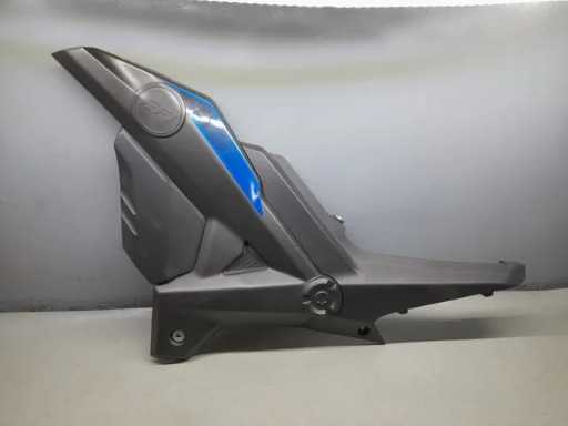 TAPA DEBAJO ASIENTO IZQUIERDA MACBOR MONTANA XR1 125 2017-2021