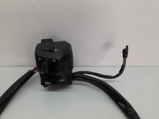 MANDO LUCES IZQUIERDO KYMCO GRAND DINK 300i