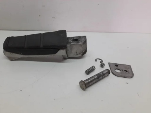 ESTRIBERA TRASERA IZQUIERDA BMW R850R ABS 03-09