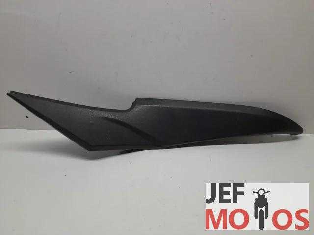 TAPA DEBAJO DEPOSITO DERECHA KAWASAKI ER6N 05-08