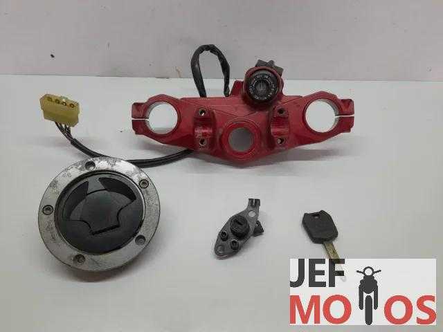 JUEGO CERRADURAS KAWASAKI ER6N 05-08